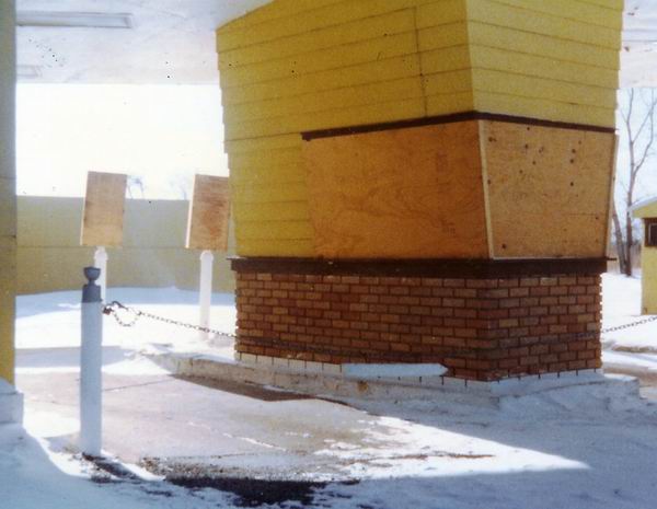 Pontiac Drive-In Theatre - Ticket Lane 1977 From Greg Mcglone